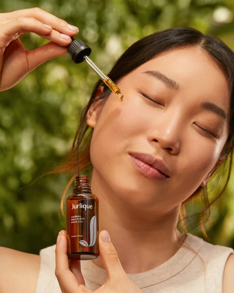 Jurlique Herbal Recovery Face Oil 50ml - Image 2