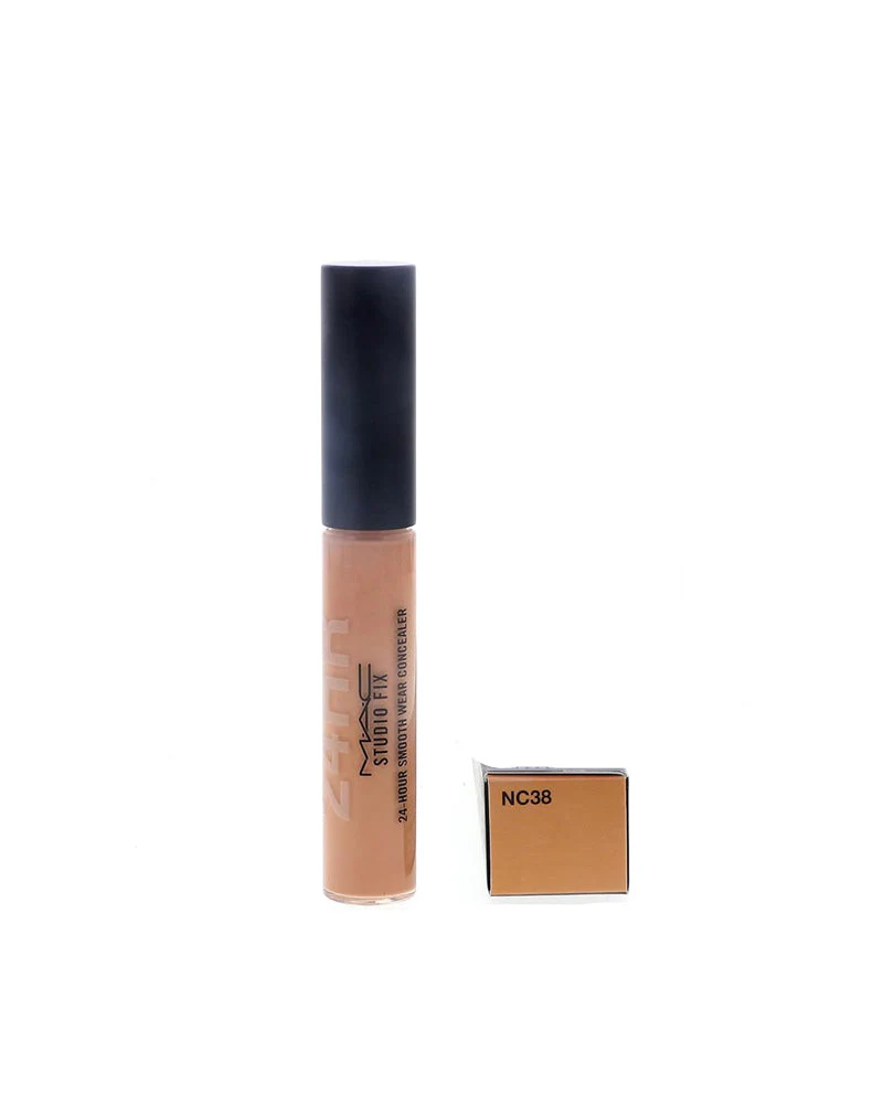 MAC STUDIO FIX 24-HR SMOOTH WEAR CONCEALER-NC38 - Image 2